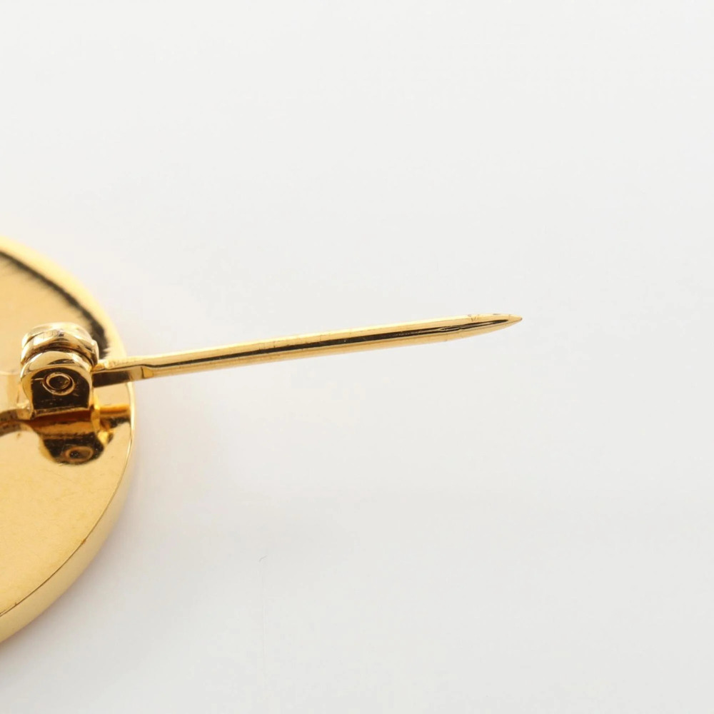 CHANEL Authentic Gold Brooch - Picture 3 of 6